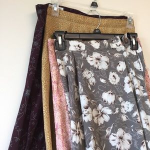 Bundle of 4 maxi skirts smallish